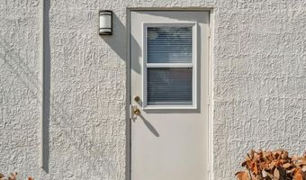 320 LAKEVIEW St 108, Orlando, FL 32804