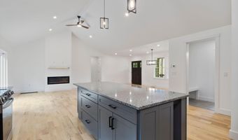 86 Branch View Ter, Alfred, ME 04002