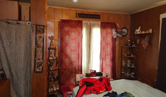 227 20th St, Bedford, IN 47421