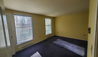 32 Cortland Cir, Bangor, ME 04401