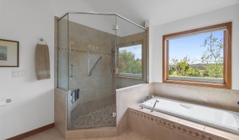 9364 Spring Creek Rd, Amherst, WI 54406