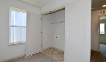 529 S 10th St, Berthoud, CO 80513