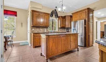3921 Rolling Hls, Ardmore, OK 73401