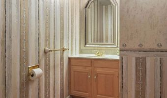 26 WINGED FOOT Ct, Dover, DE 19904