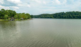 9740 Sergeant Holden Ln, Athens, AL 35614