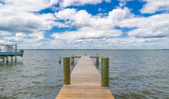 1086 Salter Path Rd, Salter Path, NC 28512