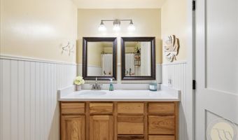 2620 Highwood Dr, Billings, MT 59102