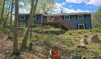 29 Parker St, Glocester, RI 02814