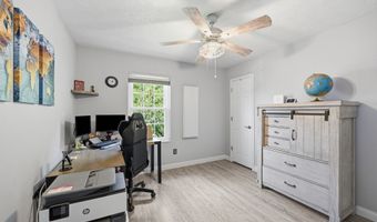 275 Inland Cir, Avon, IN 46123