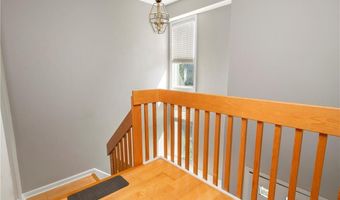 62 Nipmuc Trl D, North Providence, RI 02904