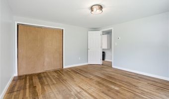 38 Franklin St, East Providence, RI 02915