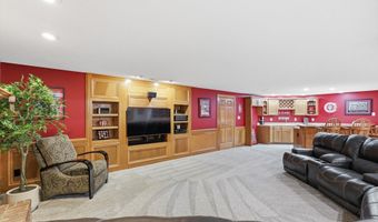 6040 White Ash Ct, Avon, IN 46123