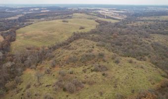 576 Th Ave, Albia, IA 52531