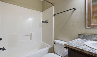 732 3RD St, Brookings, OR 97415