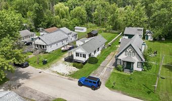 23016 W Lakeview Ave, Antioch, IL 60002