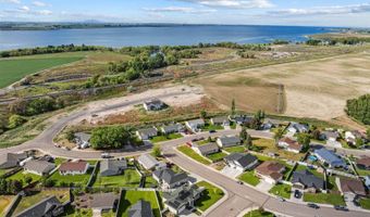 112 Summer Ct, American Falls, ID 83211