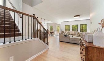 124 Cummings Ct, Ball Ground, GA 30107