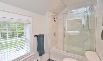 235 Webster Ave, Bangor, ME 04401
