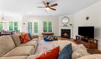 216 Edwin Cir, Aylett, VA 23009
