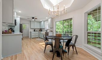 5 Dunvegan Ln, Bella Vista, AR 72715
