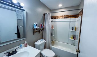 1696 County Road 2954, Alba, TX 75410