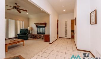916 Fountain Dr, Carlsbad, NM 88220