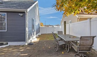 31 Swan St, North Providence, RI 02911