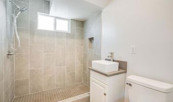 300 E Alhambra Rd D, Alhambra, CA 91801