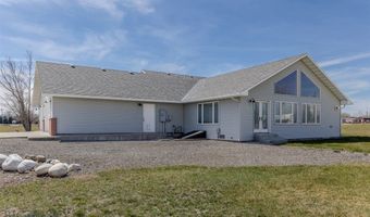 297 Big Timber Loop Rd, Big Timber, MT 59011