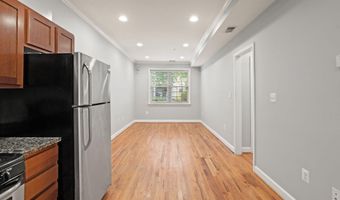 430 IRVING St NW 102, Washington, DC 20010