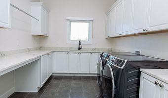 1610 N Mesa St, Carlsbad, NM 88220