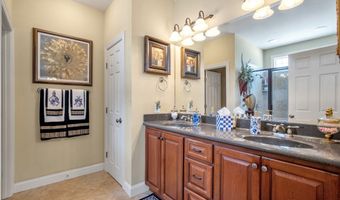 55 Creek Stone Ln, Autryville, NC 28318