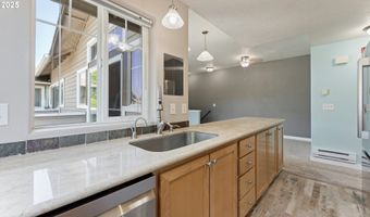 14580 SW MAGPIE Ln 203, Beaverton, OR 97007