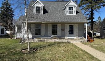 716 Maple St, Alexandria, MN 56308