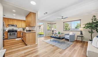 1404 Peacock Blvd, Oceanside, CA 92056