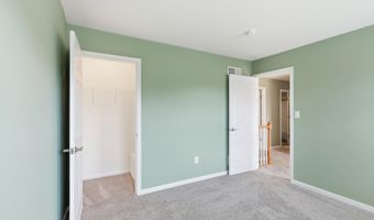 39 LAKSHMAN Ct, Dover, DE 19904