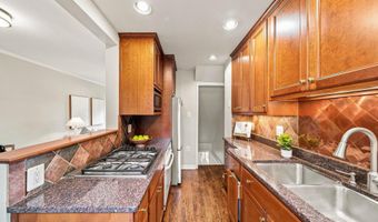 8 E MASONIC VIEW Ave, Alexandria, VA 22301