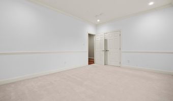 43032 LA RIVA Dr, Ashburn, VA 20148