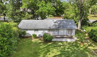 1812 Dawson Rd, Albany, GA 31707