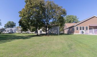 8 Sawyer Pl, Albany, NY 12208