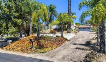 10162 Sierra Madre Rd, Spring Valley, CA 91977