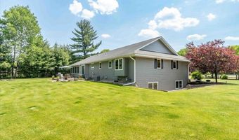 6331 ARBUTUS Dr, Wisconsin Rapids, WI 54494
