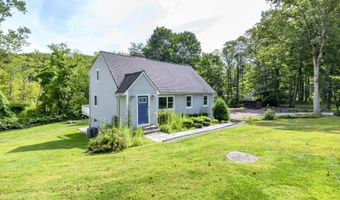 72 Harvey Rd, Ridgefield, CT 06877