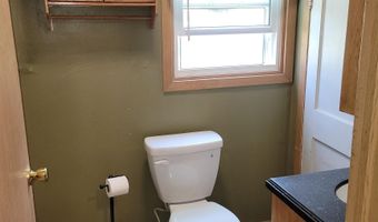 241 Nidaros Ave, Baltic, SD 57003