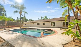2060 S Grade Rd, Alpine, CA 91901