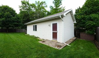 2003 Polk Dr, Ames, IA 50010