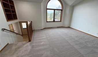 408 4th St NW, Avon, MN 56310