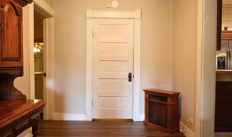 210 Hopkins, Alba, TX 75410