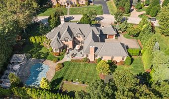 4 Pine Tree Ln, Lincoln, RI 02865