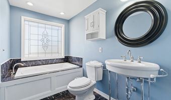 3220 Mary St, Airville, PA 15203